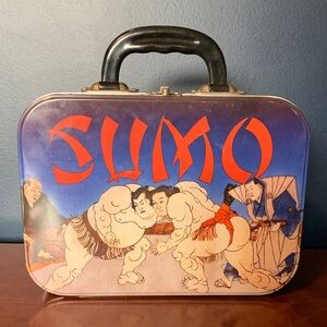 Sumo Graphic Metal Lunchbox